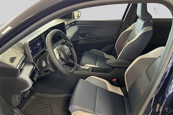 Nissan Micra 13 of 15