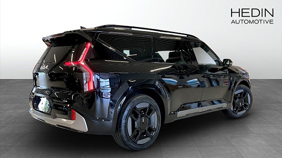 Kia EV9 2 of 23