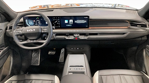 Kia EV9 4 of 23