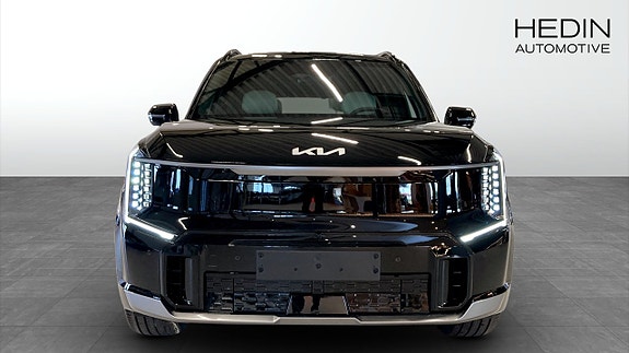 Kia EV9 8 of 23