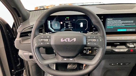 Kia EV9 15 of 23