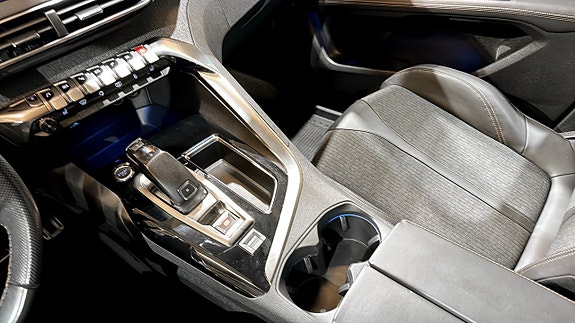 Peugeot 3008 16 of 20