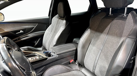 Peugeot 3008 8 of 20