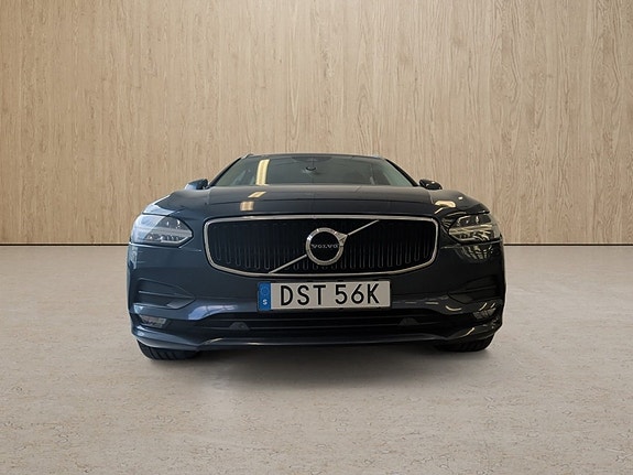 Volvo V90 14 of 16