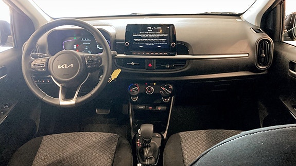 Kia Picanto 4 of 17