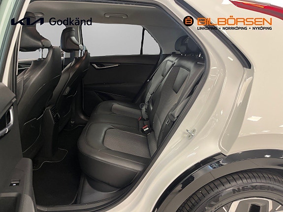 Kia Niro 9 of 14