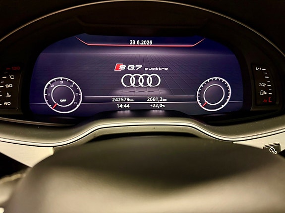 Audi Q7 16 of 25