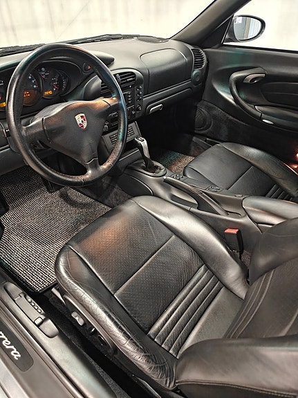 Porsche 911 22 of 30