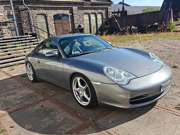 Porsche 911 7 of 30
