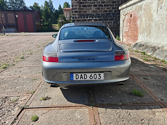 Porsche 911 4 of 30