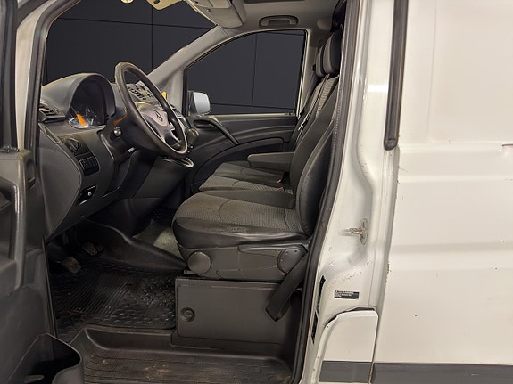 Mercedes-Benz Vito 110 17 of 28