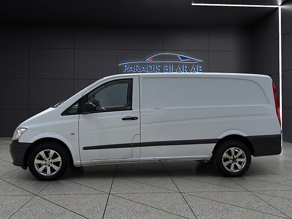 Mercedes-Benz Vito 110 2 of 5