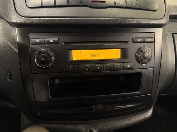 Mercedes-Benz Vito 110 27 of 28
