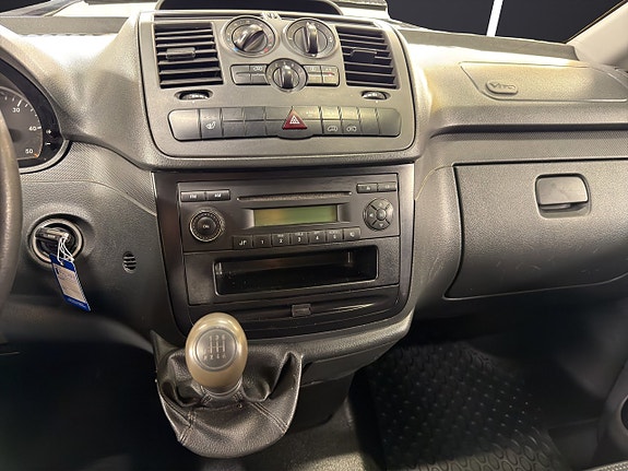 Mercedes-Benz Vito 110 26 of 28