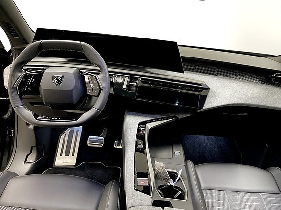 Peugeot 5008 6 of 17