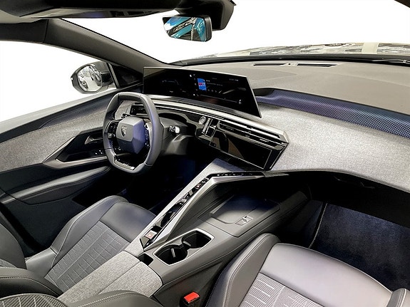 Peugeot 5008 13 of 17