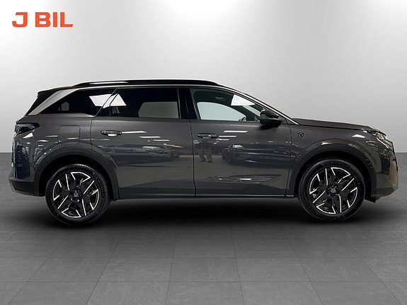Peugeot 5008 15 of 17