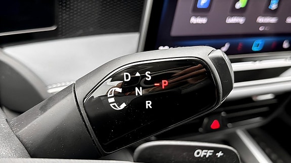 Volkswagen Passat 17 of 19
