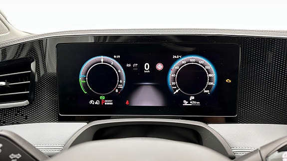 Volkswagen Passat 13 of 19