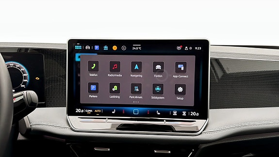 Volkswagen Passat 9 of 19