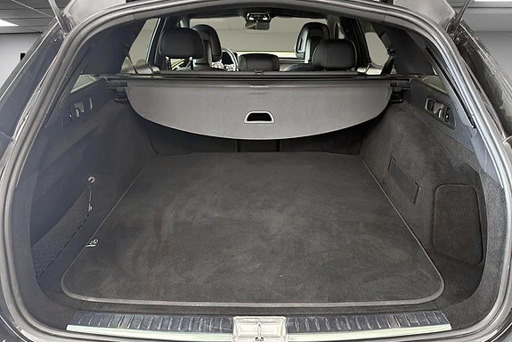 Mercedes-Benz E220 d 14 of 14
