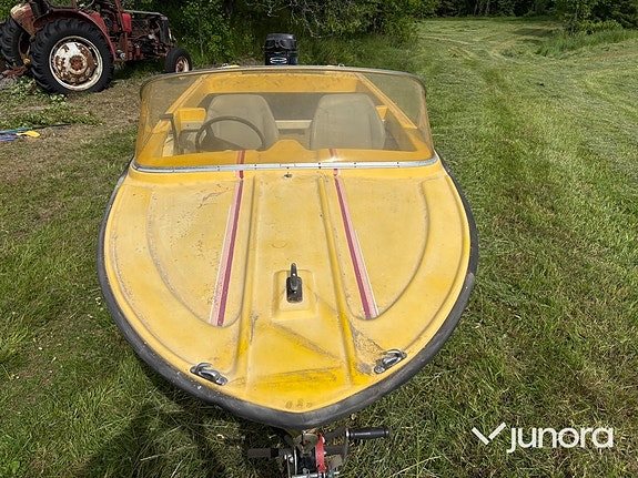 Motorbåt med trailer - Crescent, Mercury 50 hk 13 of 30