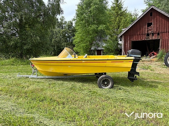 Motorbåt med trailer - Crescent, Mercury 50 hk 2 of 30