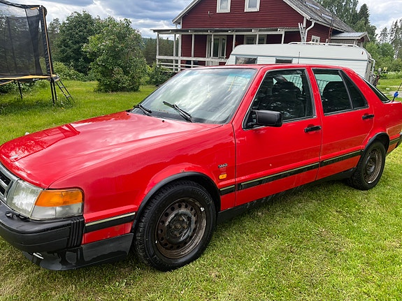 Saab 9000 2 of 4
