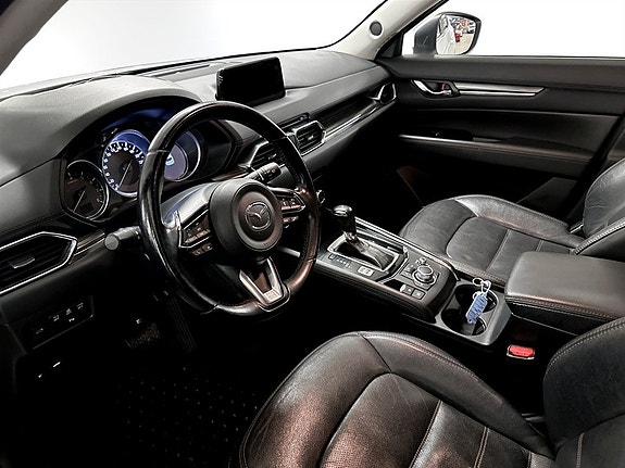 Mazda CX-5 4 of 15