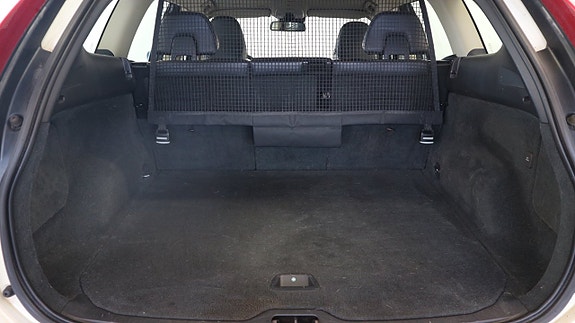 Volvo XC60 8 of 21