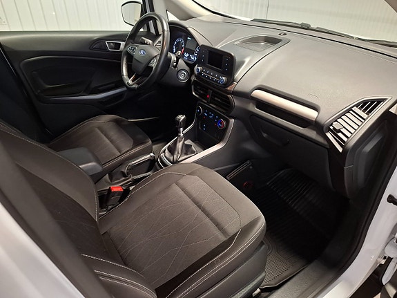 Ford Ecosport 16 of 16