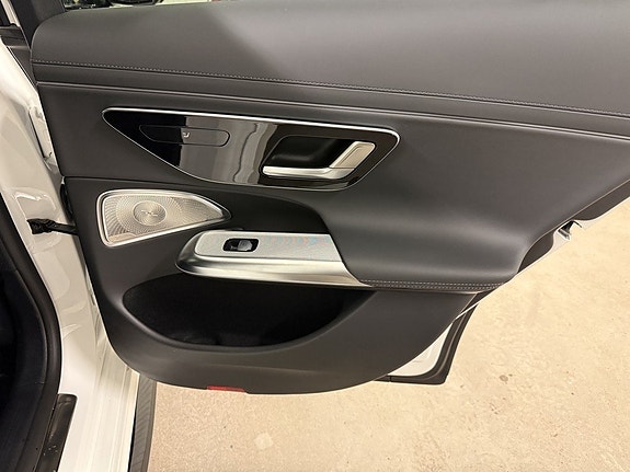 Mercedes-Benz E53 11 of 25