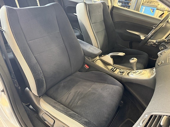 Honda Civic 12 of 18