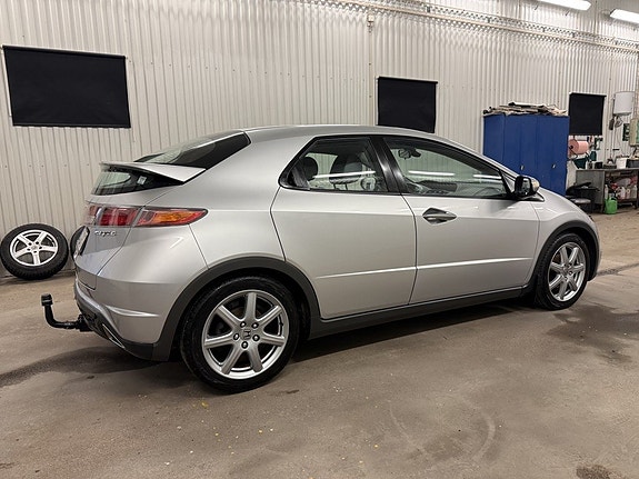 Honda Civic 6 of 18