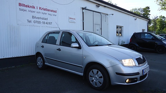 Skoda Fabia 9 of 17