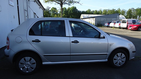 Skoda Fabia 7 of 17