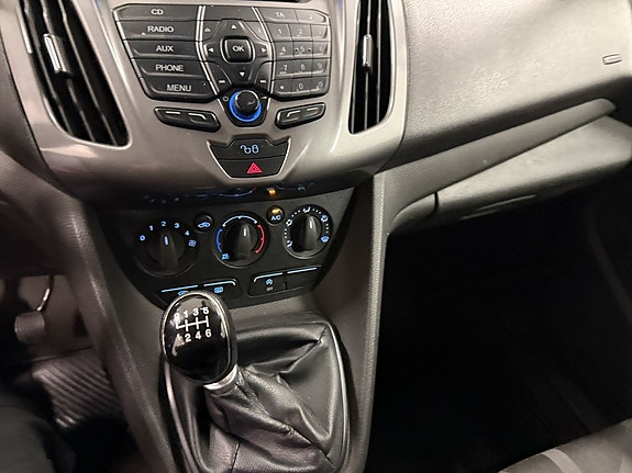 Ford Transit 16 of 21
