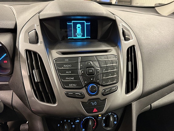Ford Transit 15 of 21