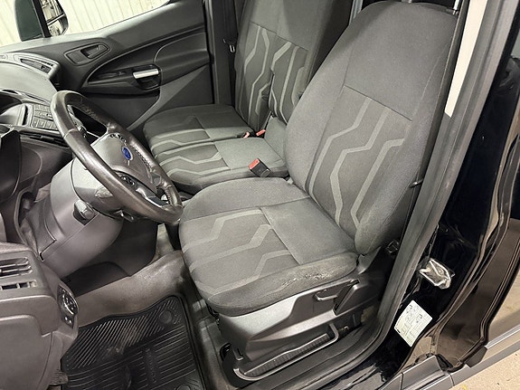 Ford Transit 13 of 21