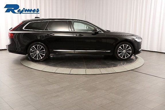 Volvo V90 30 of 30