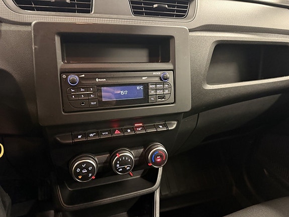 Renault Kangoo Express 15 of 19