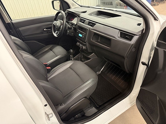 Renault Kangoo Express 10 of 19