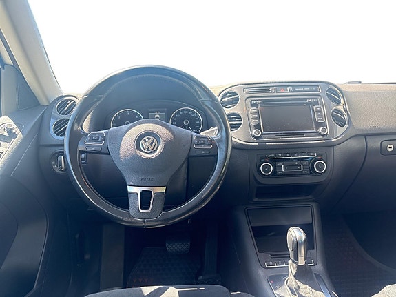 Volkswagen Tiguan 5 of 5