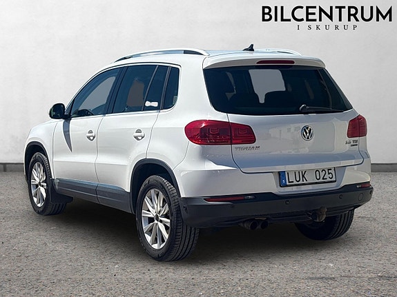 Volkswagen Tiguan 4 of 5