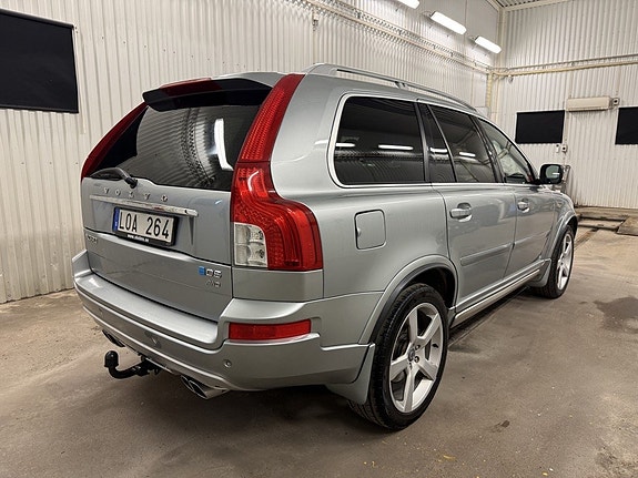 Volvo XC90 6 of 21