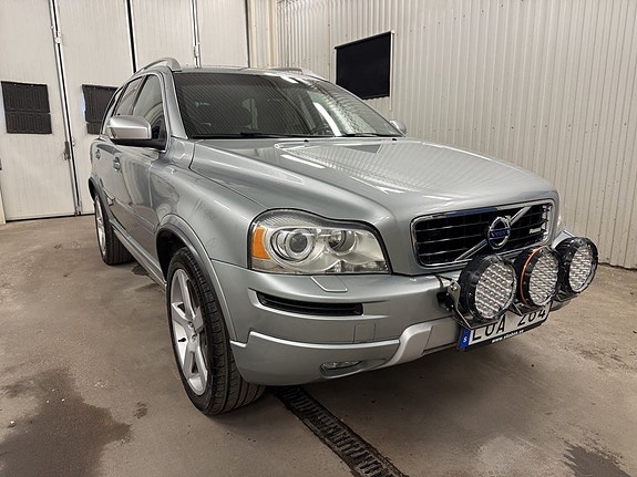 Volvo XC90 5 of 21