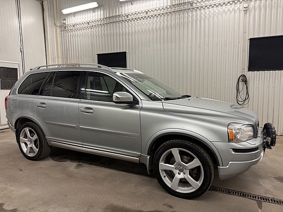 Volvo XC90 7 of 21