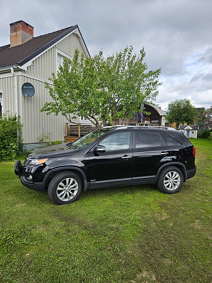 Kia Sorento 2 of 2