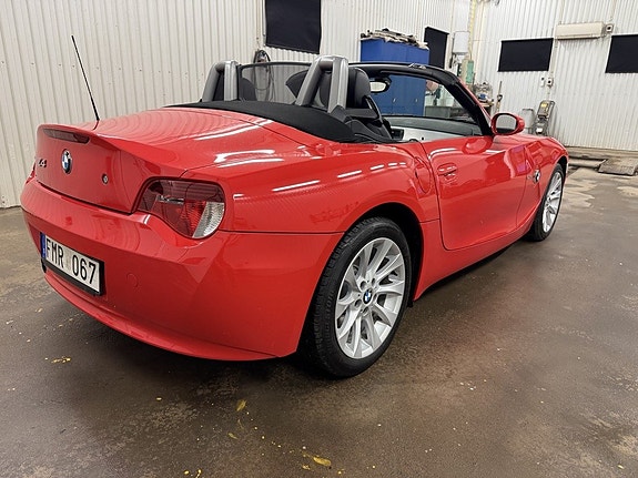 BMW Z4 4 of 5