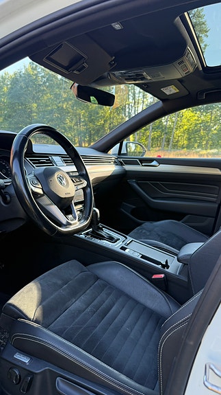 Volkswagen Passat 8 of 10